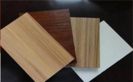 مغلفة MDF.